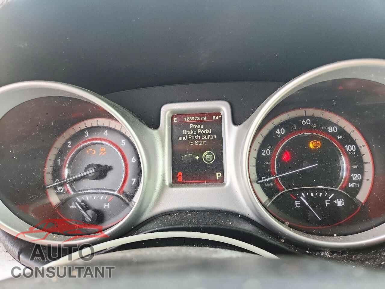DODGE JOURNEY 2019 - 3C4PDCBB4KT865238
