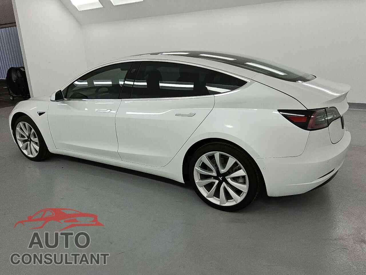 TESLA MODEL 3 2019 - 5YJ3E1EA6KF476697
