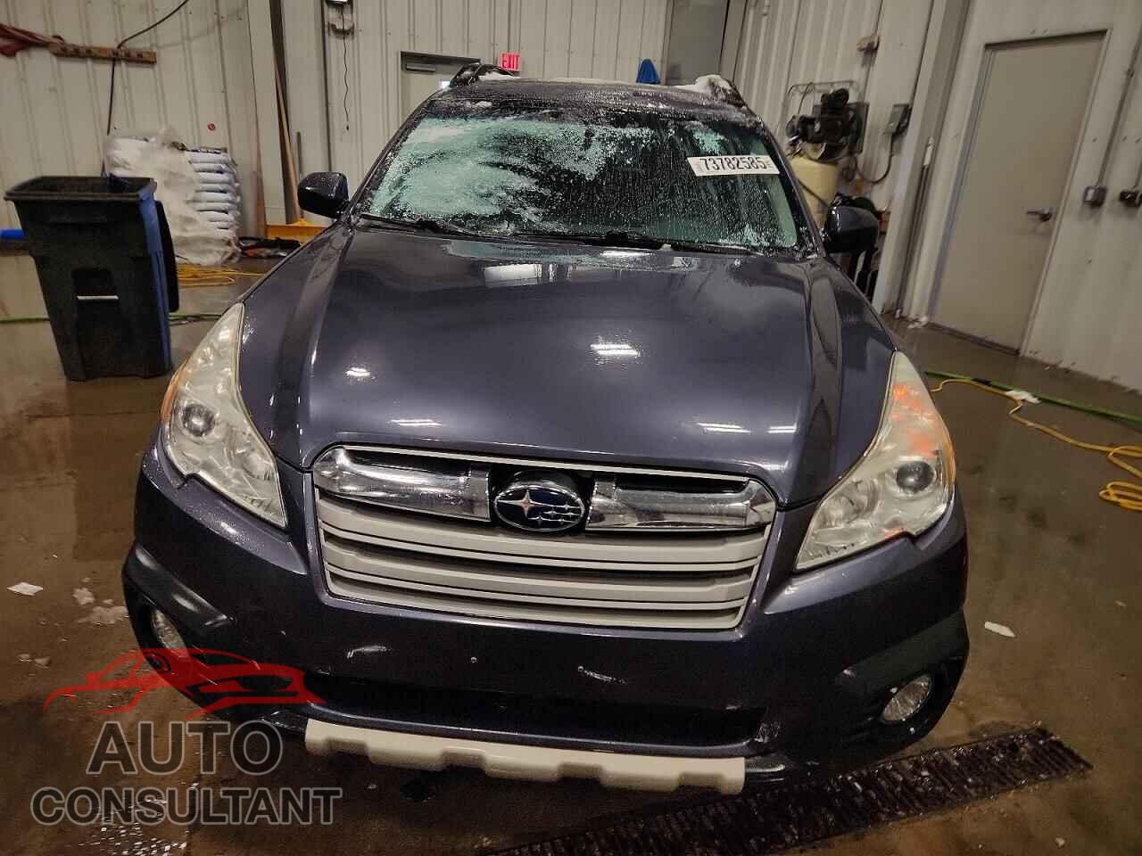 SUBARU OUTBACK 2014 - 4S4BRBLC4E3205418