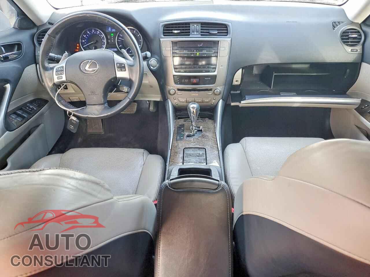 LEXUS IS 2012 - JTHBF5C21C5179091