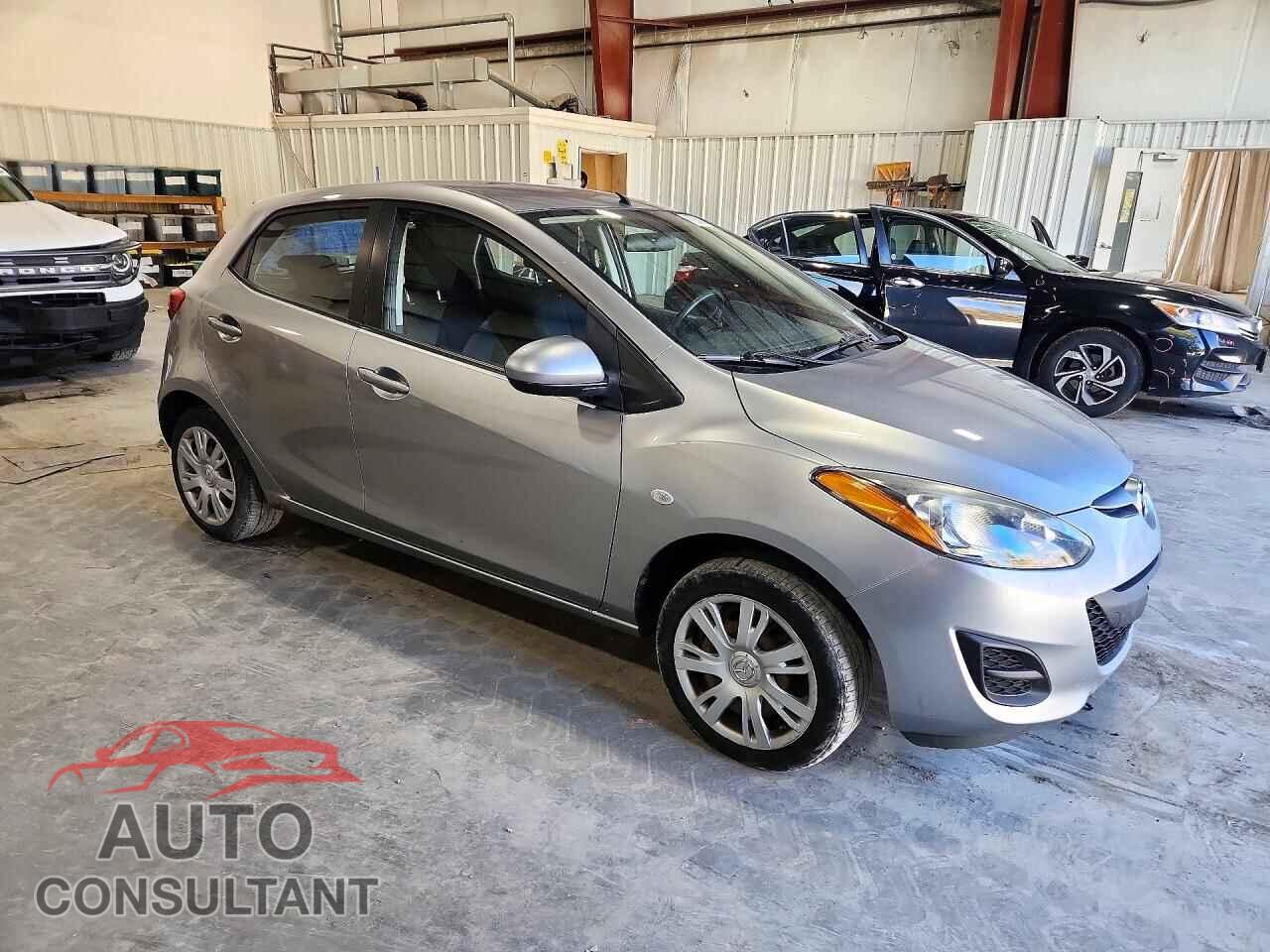 MAZDA 2 2011 - JM1DE1HZ4B0115117