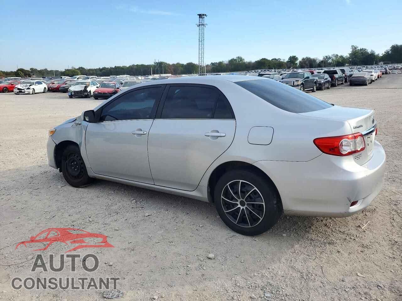 TOYOTA COROLLA 2013 - 2T1BU4EE1DC079294