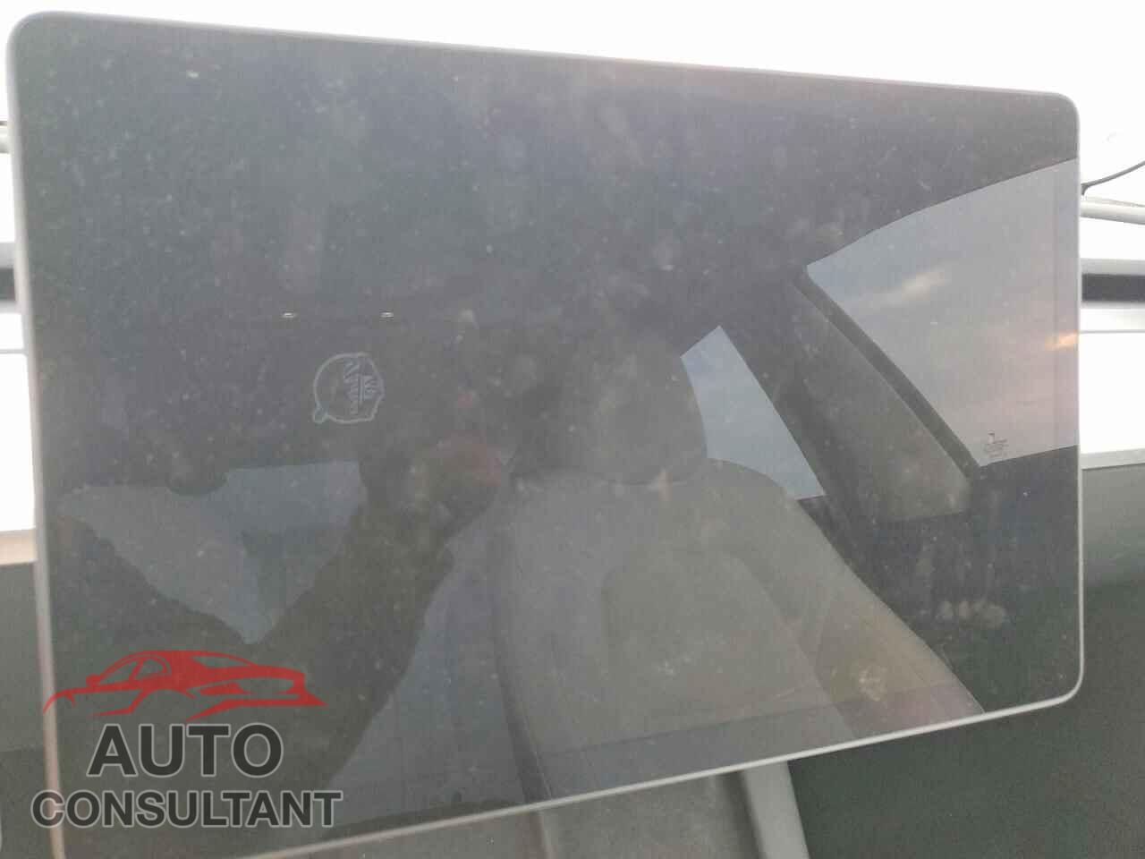 TESLA MODEL 3 2023 - 5YJ3E1EA2PF715850