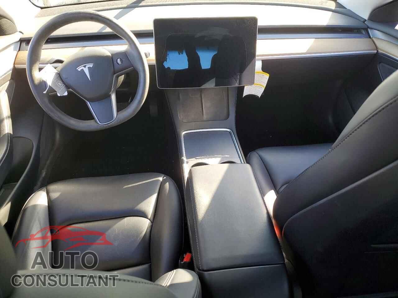 TESLA MODEL 3 2021 - 5YJ3E1EA8MF026973