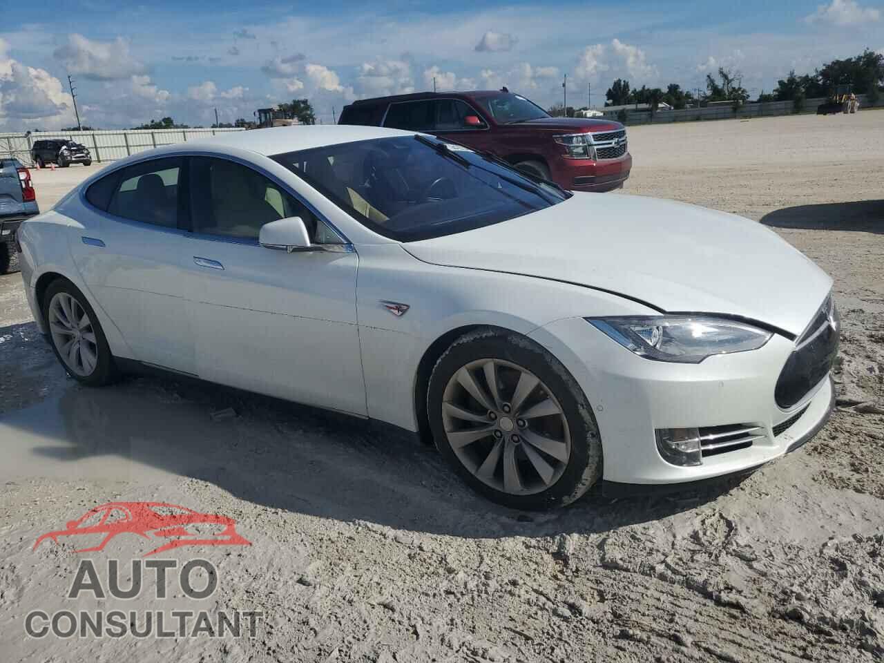 TESLA MODEL S 2016 - 5YJSA1E22GF127785