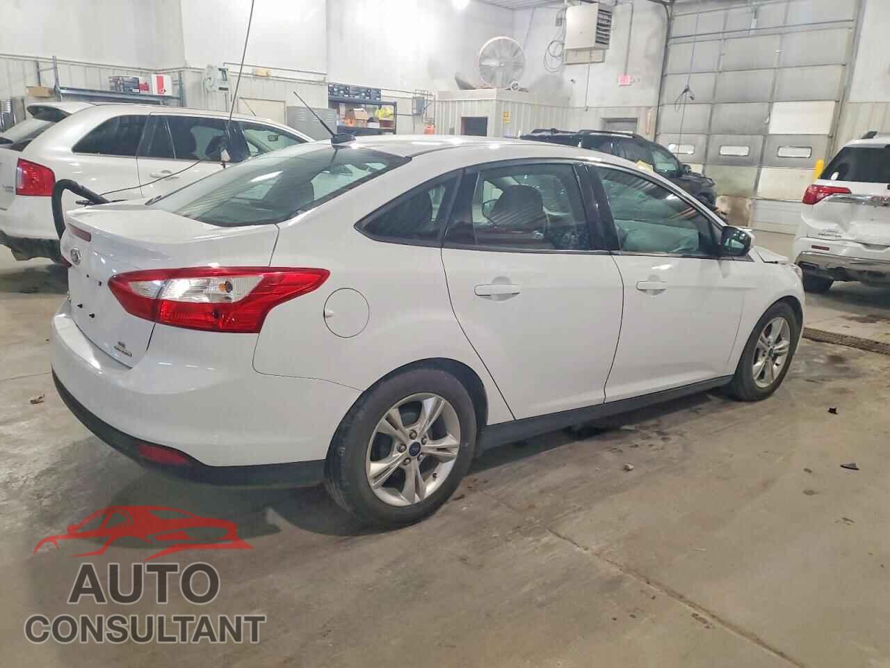 FORD FOCUS 2014 - 1FADP3F20EL254245