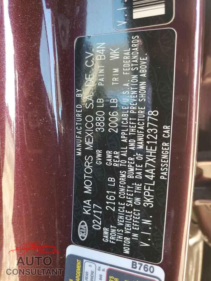 KIA FORTE 2017 - 3KPFL4A7XHE123778