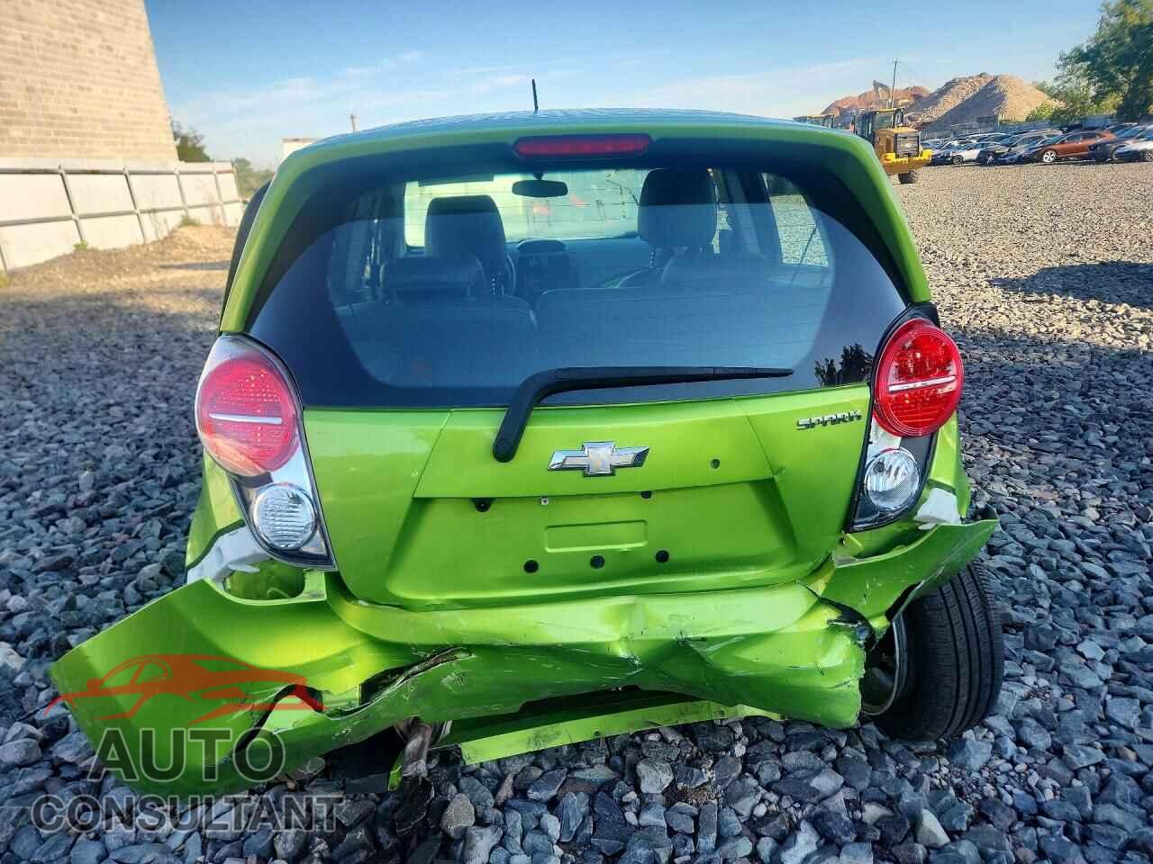 CHEVROLET SPARK 2014 - KL8CD6S96EC561818