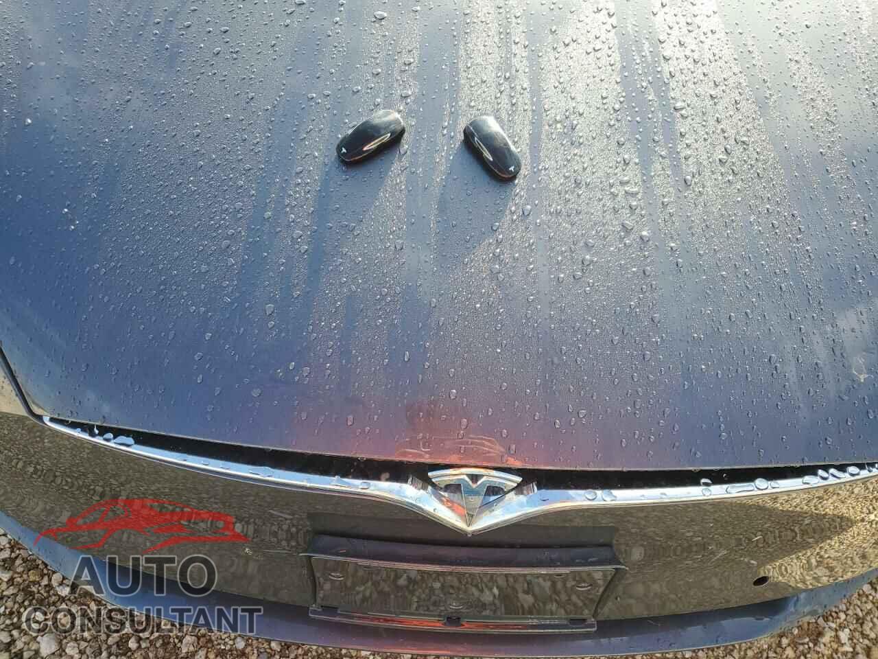 TESLA MODEL S 2017 - 5YJSA1E28HF217427