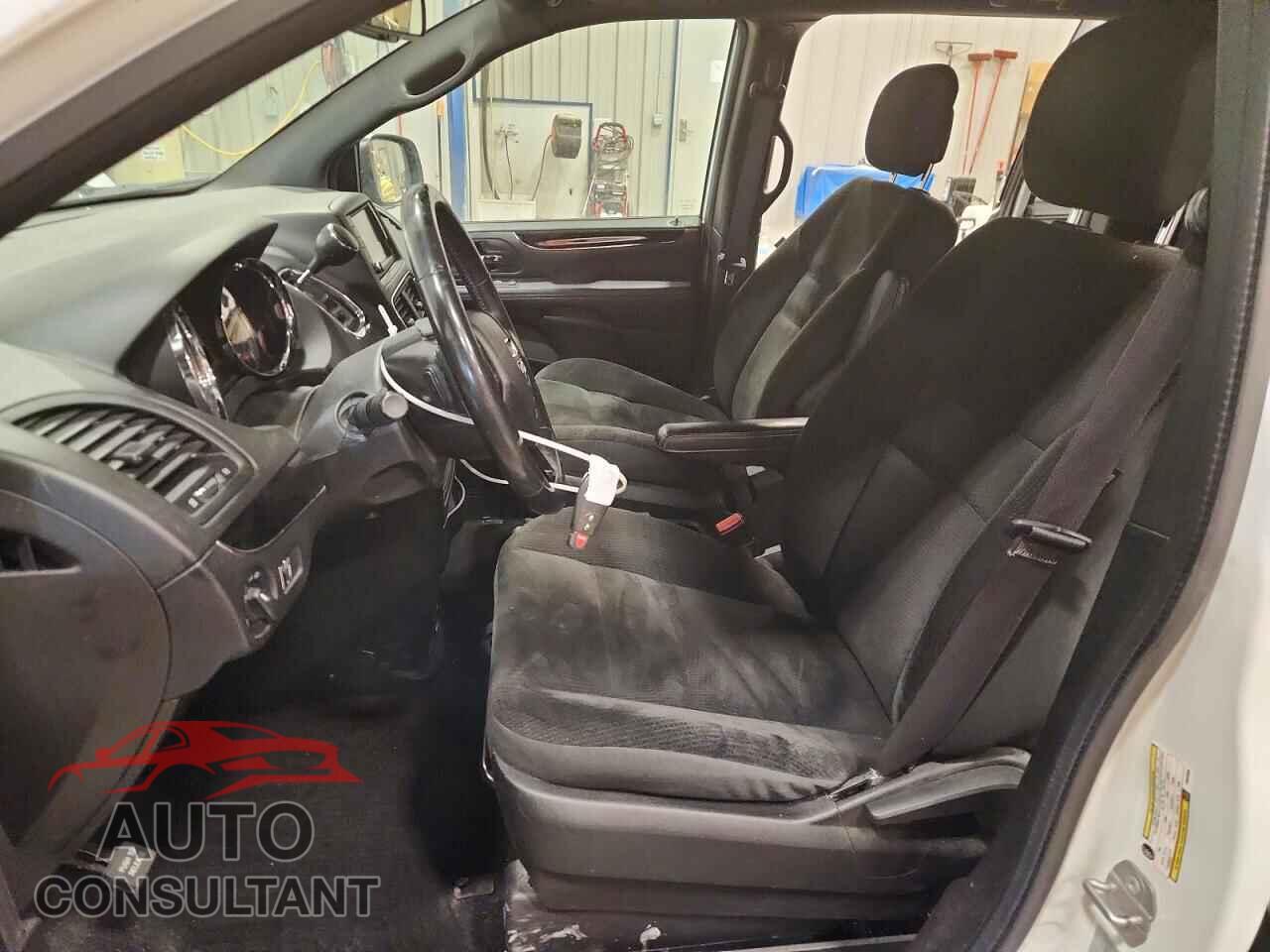 DODGE CARAVAN 2017 - 2C4RDGBG8HR856985