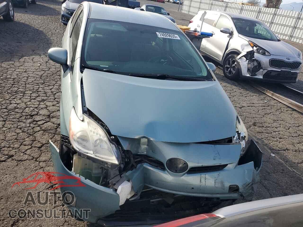 TOYOTA PRIUS 2013 - JTDKN3DU4D5670880