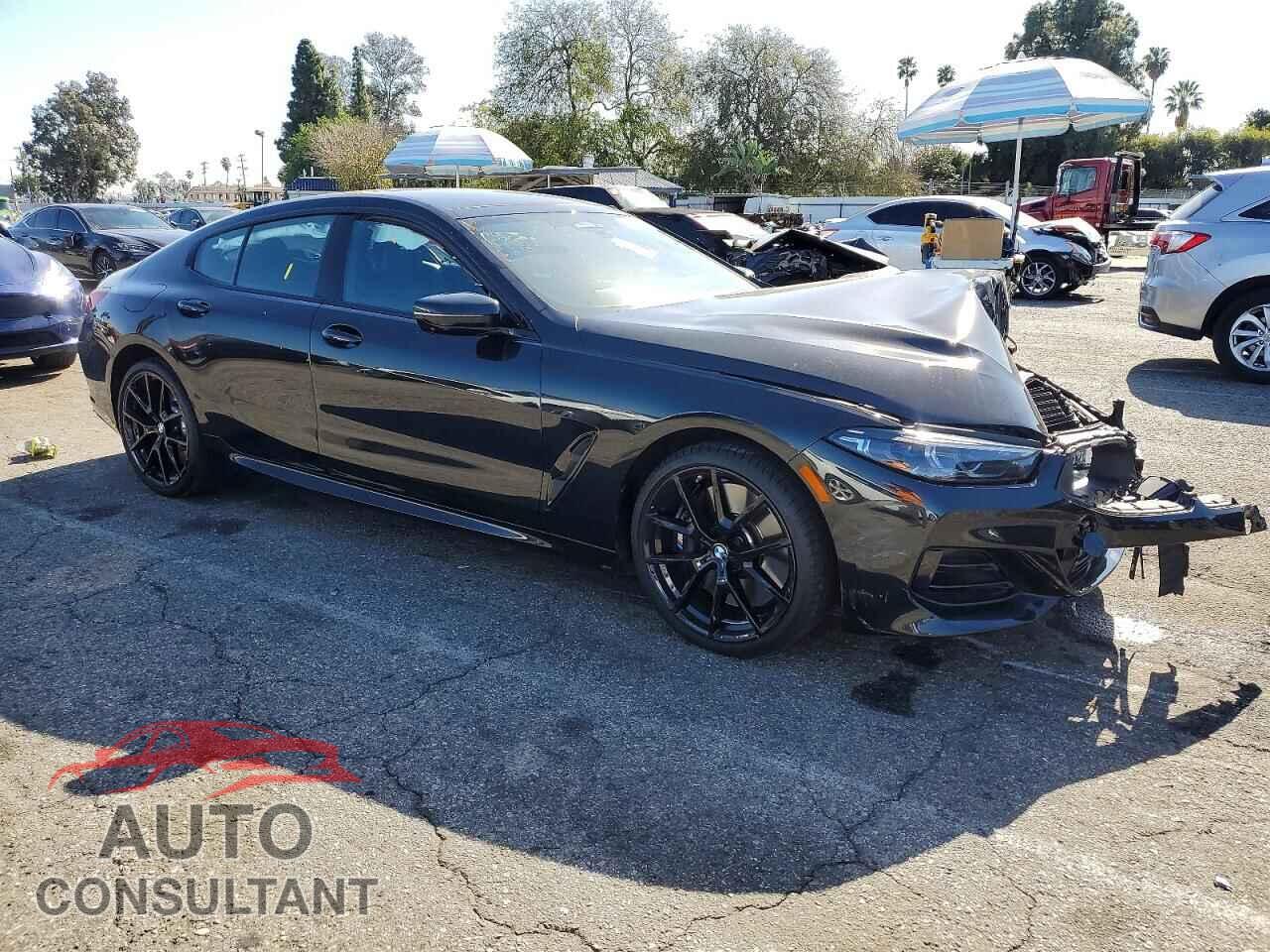BMW 8 SERIES 2025 - WBAGV2C02SCS25817