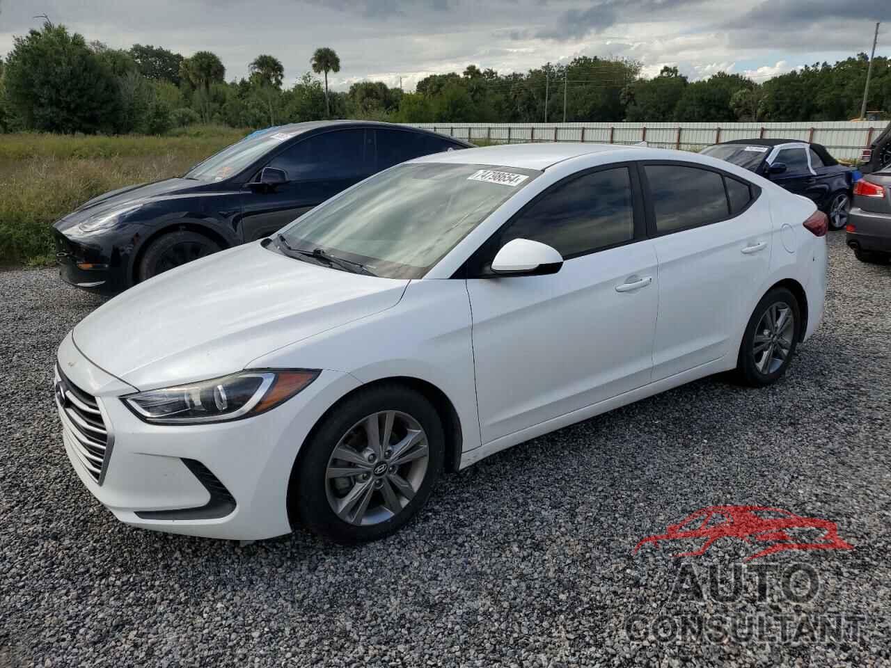 HYUNDAI ELANTRA 2017 - 5NPD84LF1HH192013