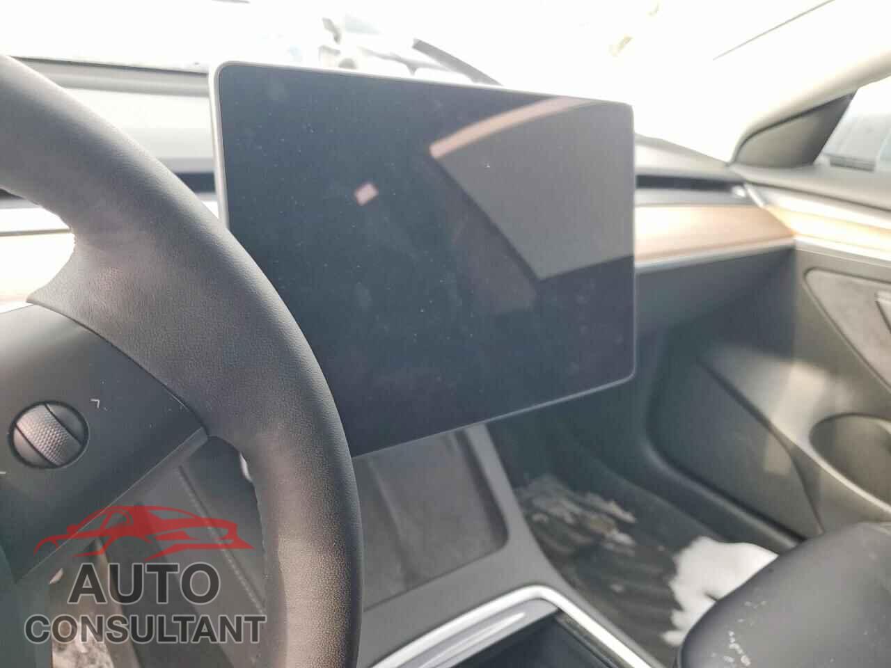 TESLA MODEL 3 2022 - 5YJ3E1EA7NF374099