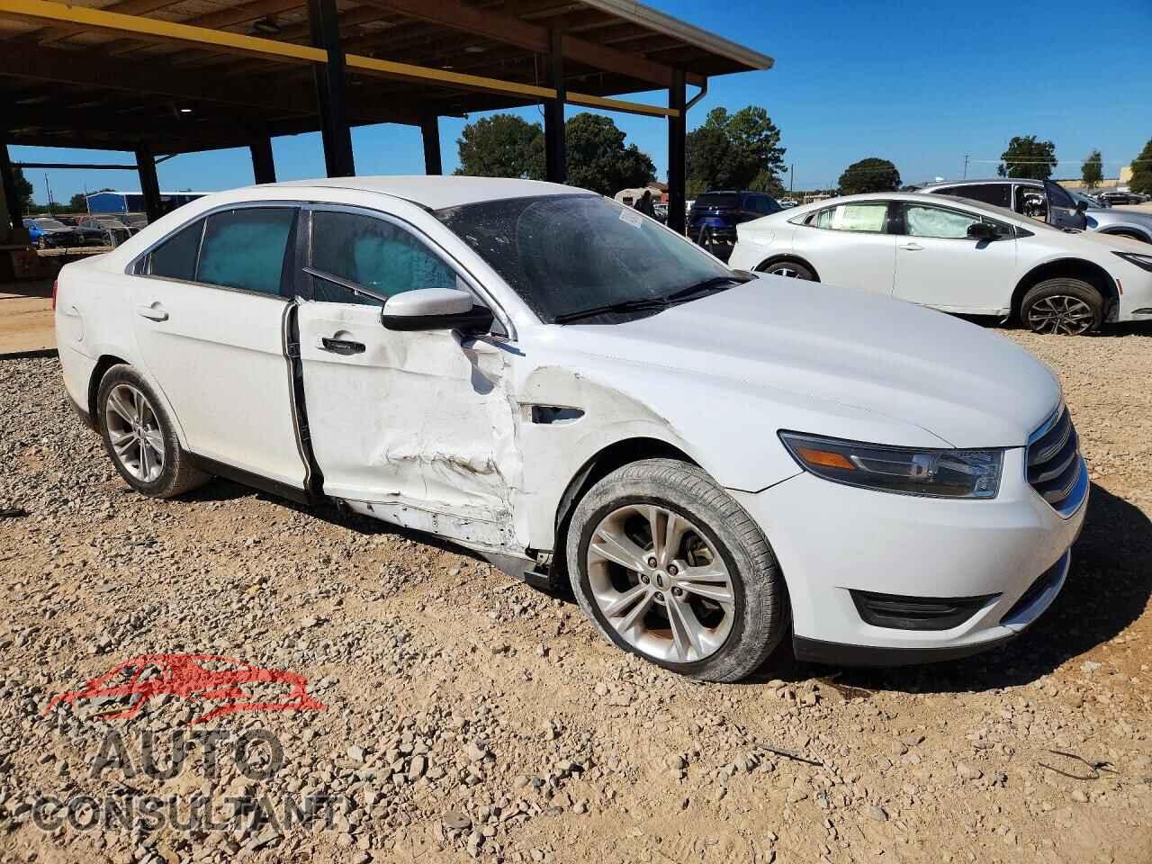 FORD TAURUS 2016 - 1FAHP2E88GG132911