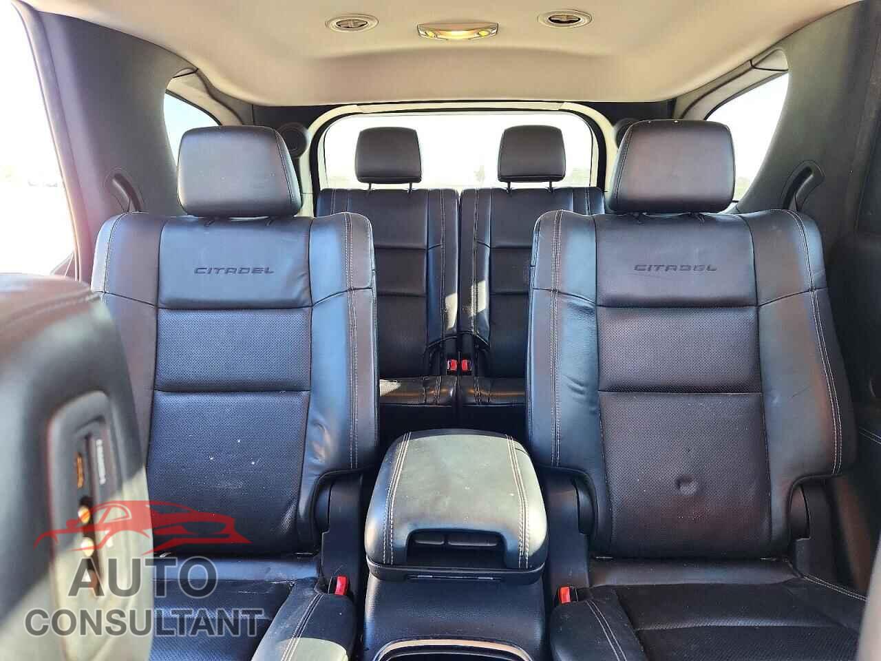 DODGE DURANGO 2015 - 1C4SDJET2FC917227