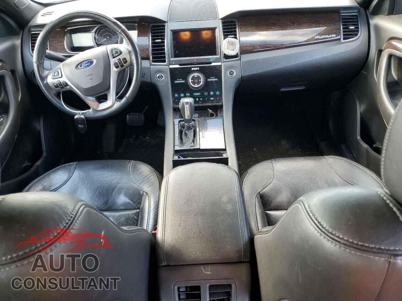 FORD TAURUS 2017 - 1FAHP2F80HG115066