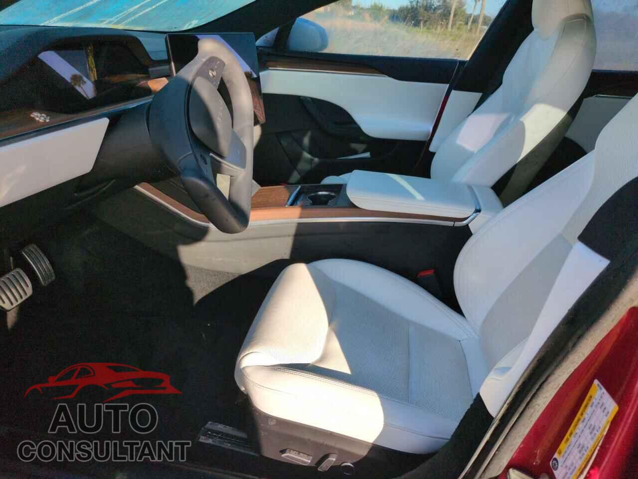 TESLA MODEL S 2022 - 5YJSA1E58NF488560