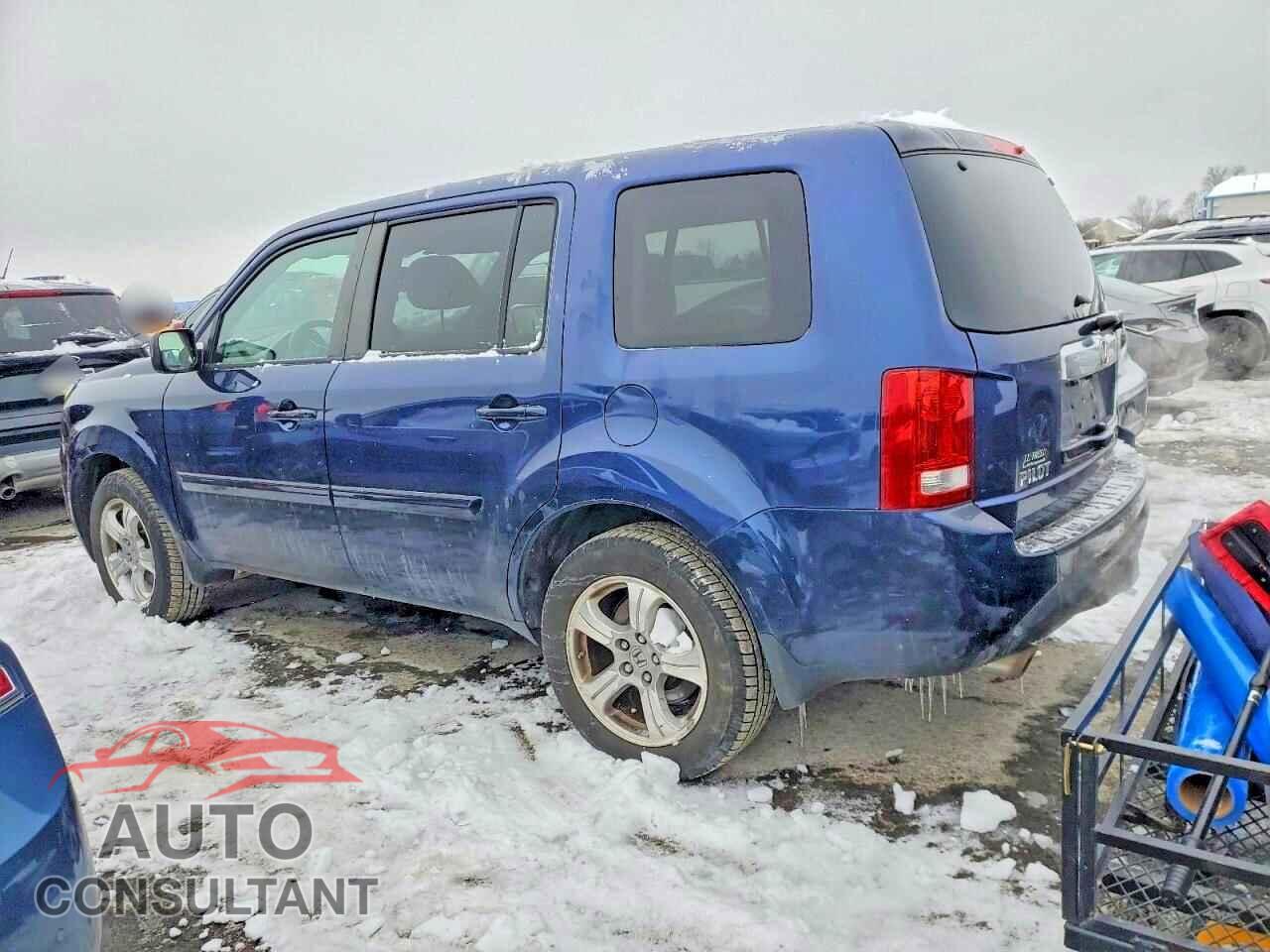 HONDA PILOT 2013 - 5FNYF4H4XDB049018
