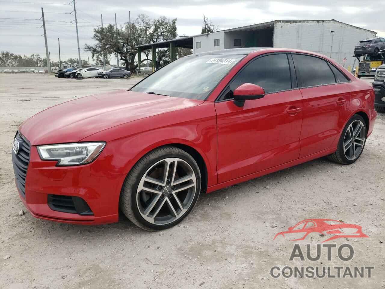 AUDI A3 2019 - WAUAUGFF5KA089636