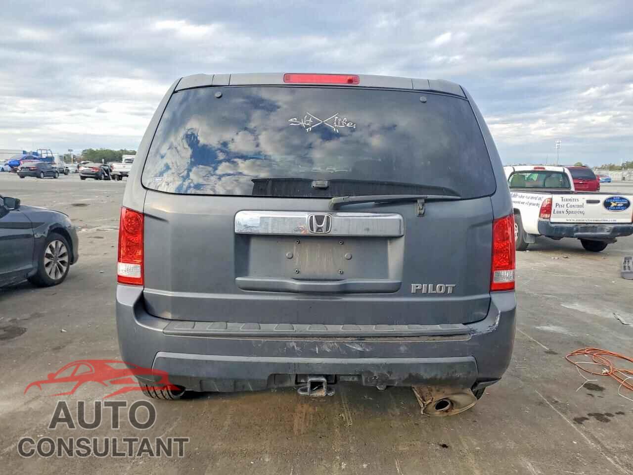 HONDA PILOT 2011 - 5FNYF3H26BB037003