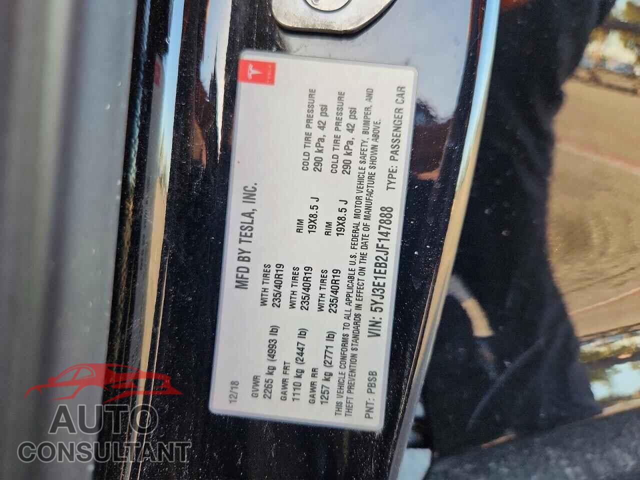TESLA MODEL 3 2018 - 5YJ3E1EB2JF147888