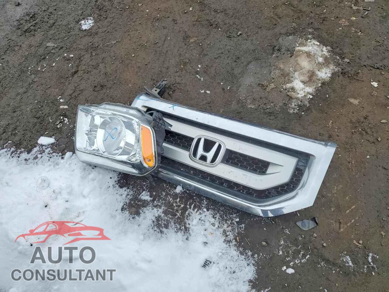 HONDA PILOT 2011 - 5FNYF4H59BB026089