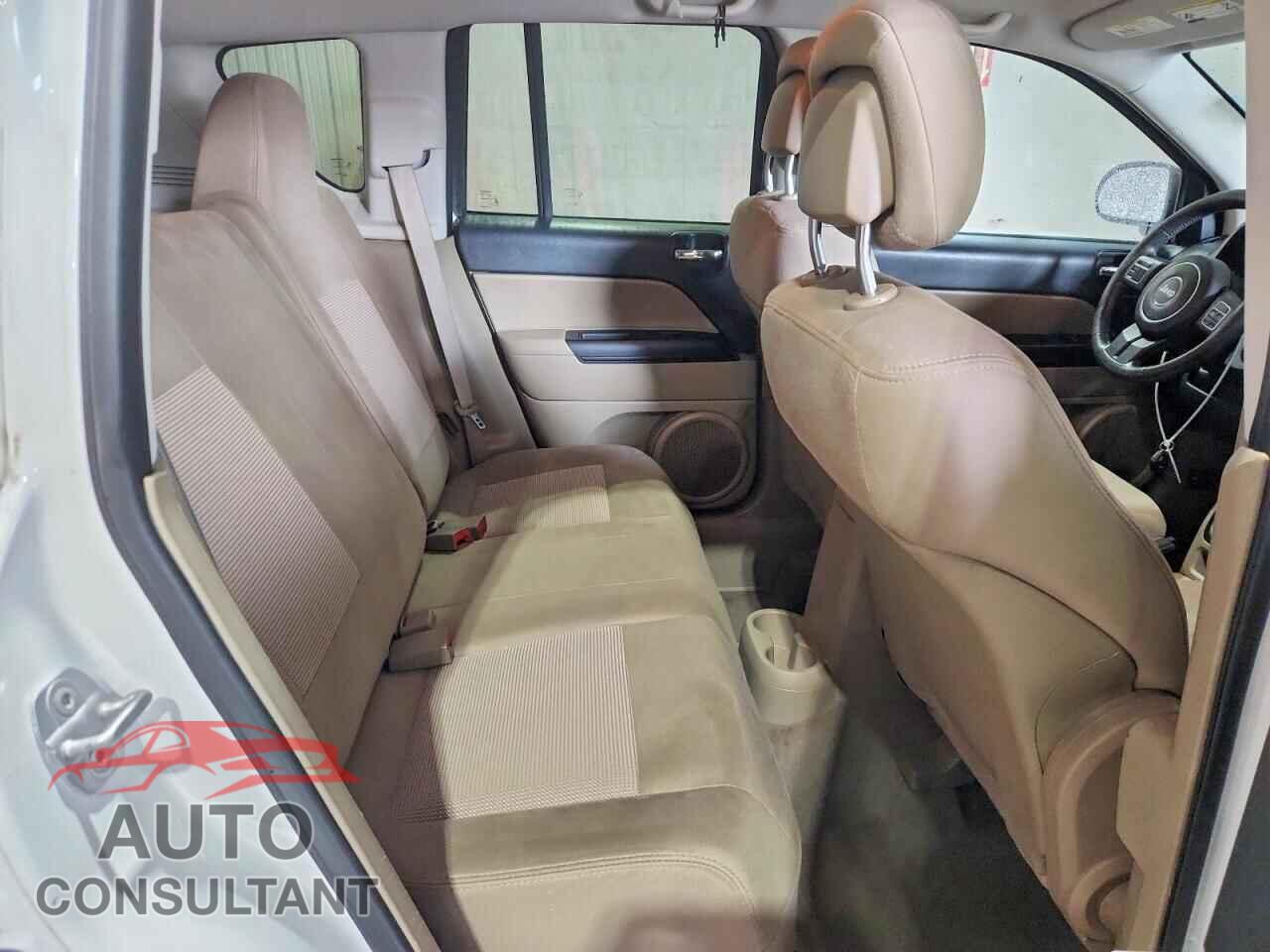 JEEP COMPASS 2011 - 1J4NF1FB6BD244700