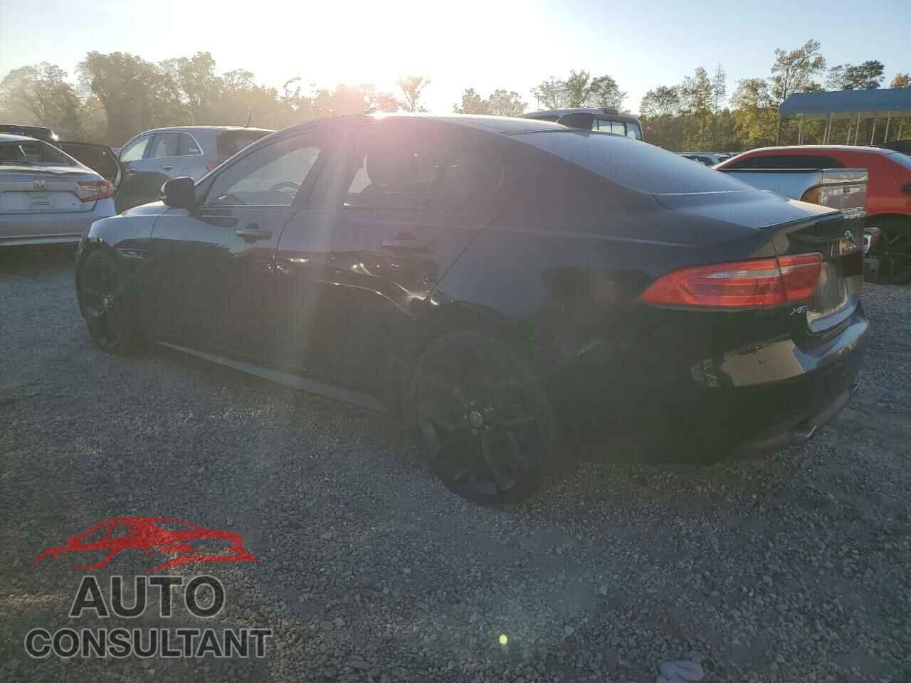 JAGUAR XE 2017 - SAJAF4BV6HA964404