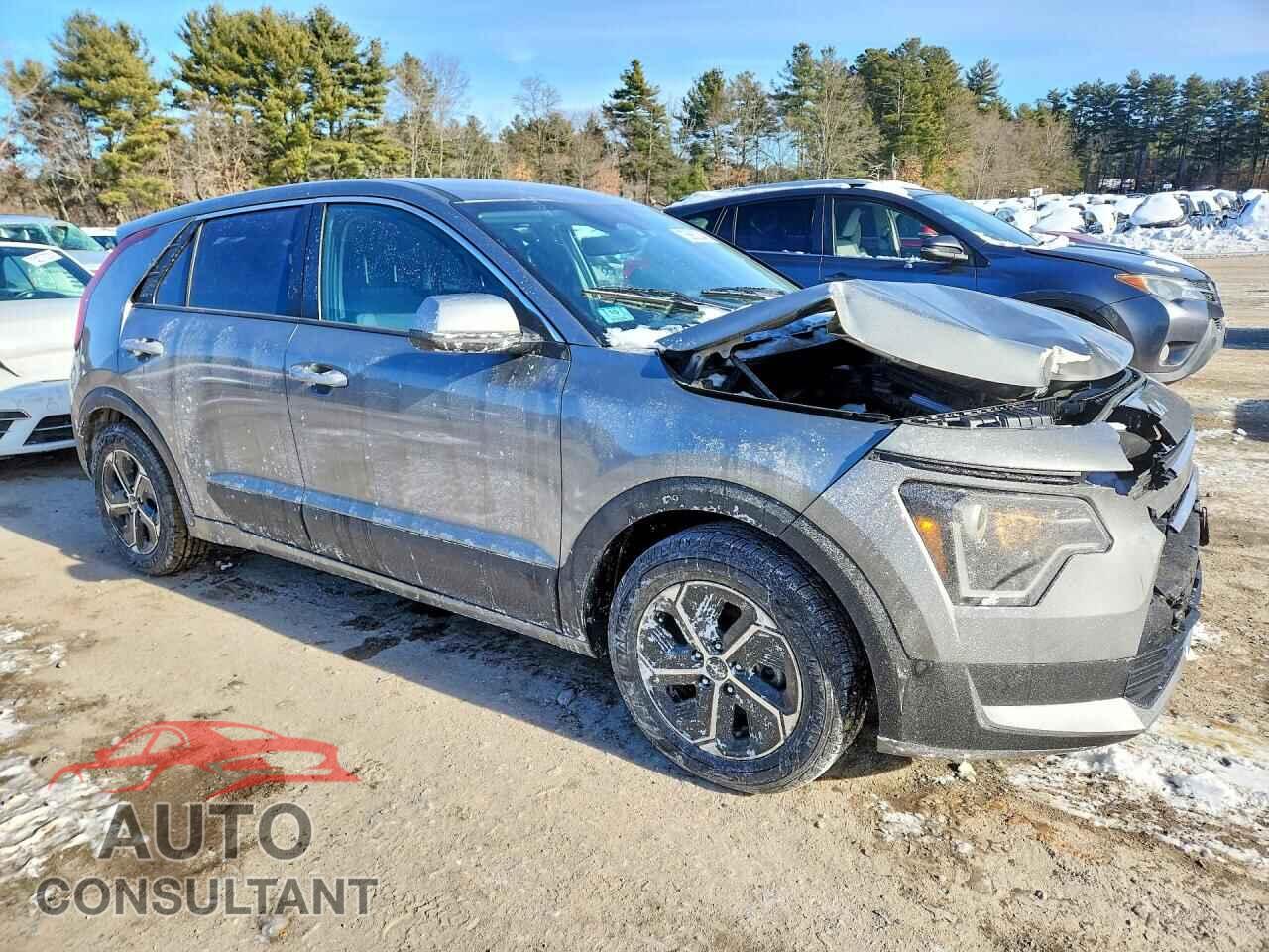 KIA NIRO 2023 - KNDCP3LE9P5064892