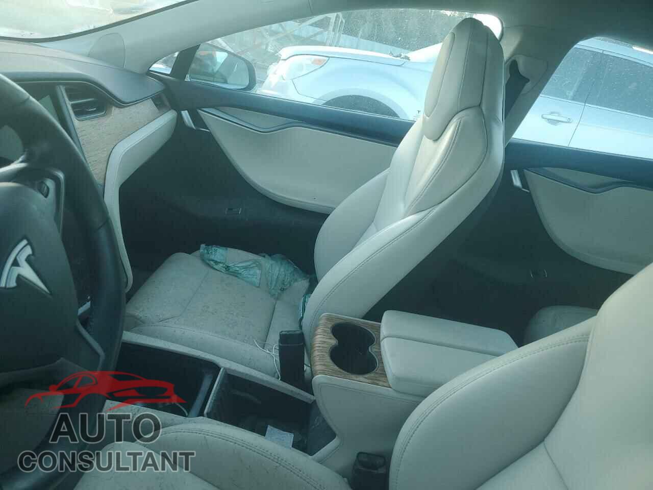 TESLA MODEL S 2019 - 5YJSA1E24KF330153
