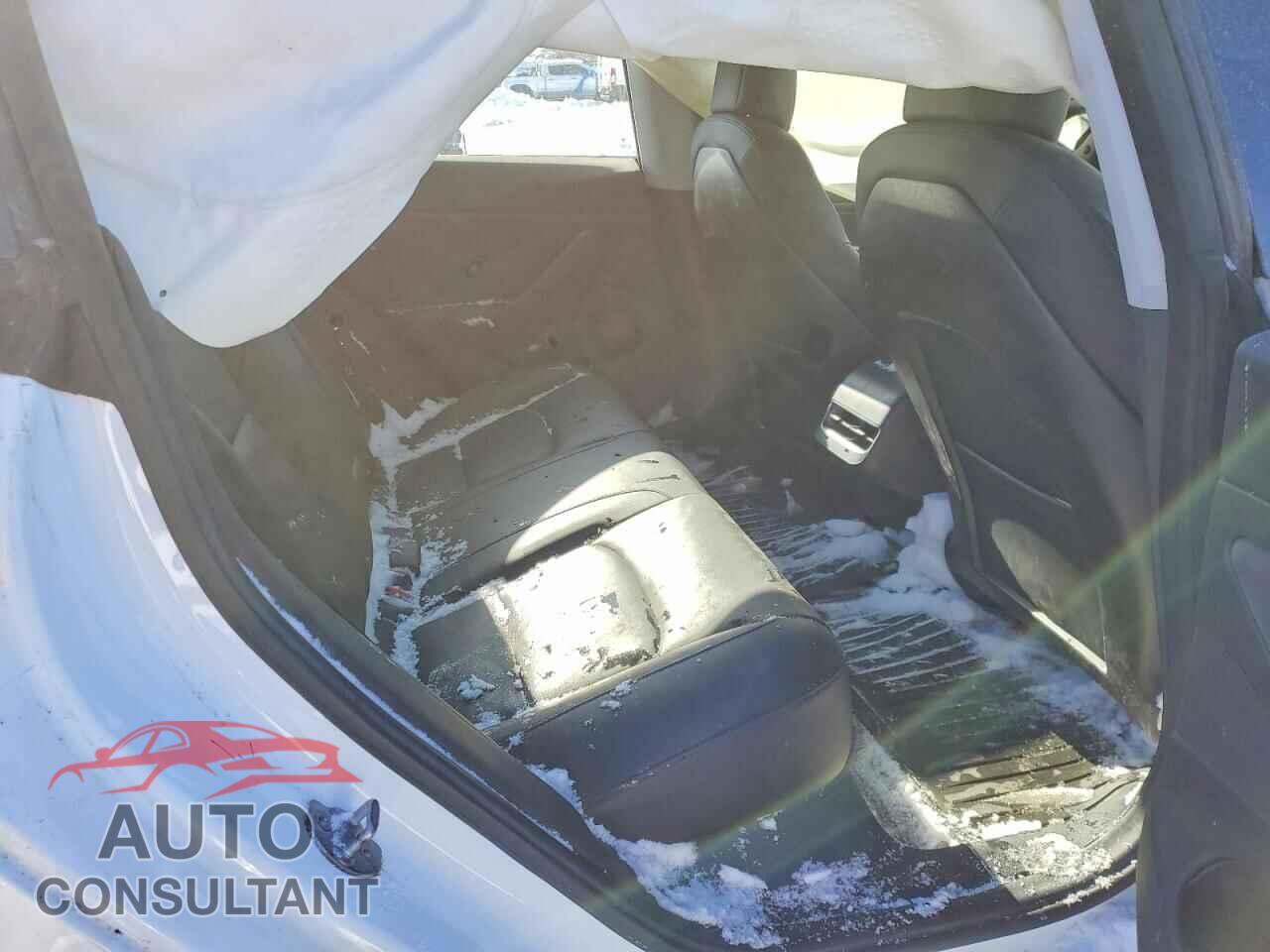 TESLA MODEL 3 2018 - 5YJ3E1EBXJF122012
