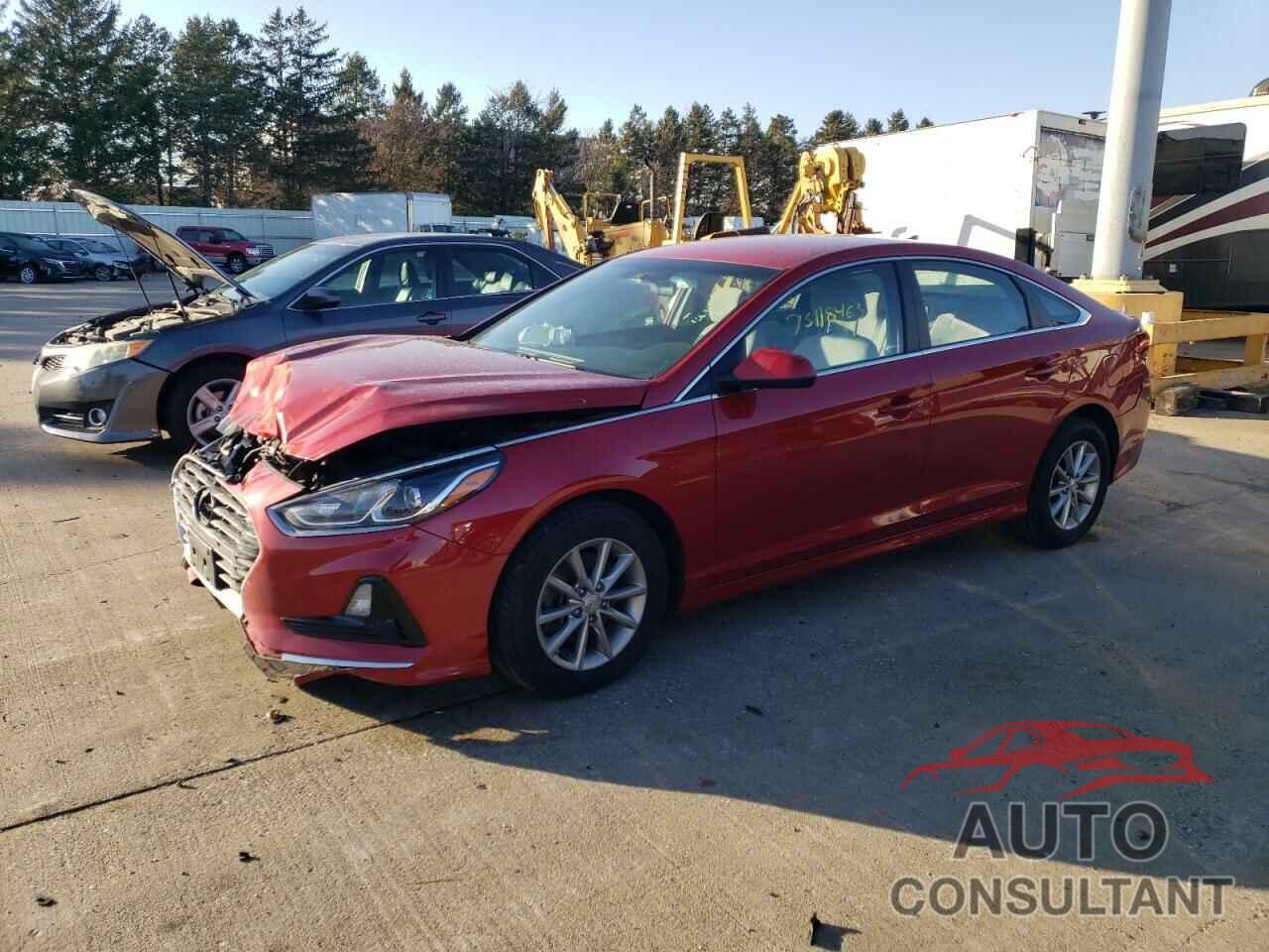 HYUNDAI SONATA 2018 - 5NPE24AF9JH655000