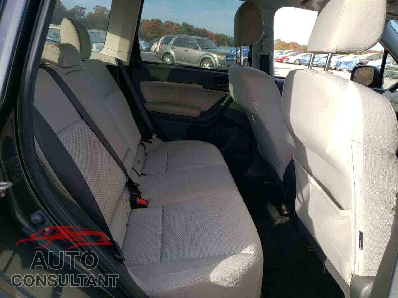 SUBARU FORESTER 2017 - JF2SJAEC4HH574582
