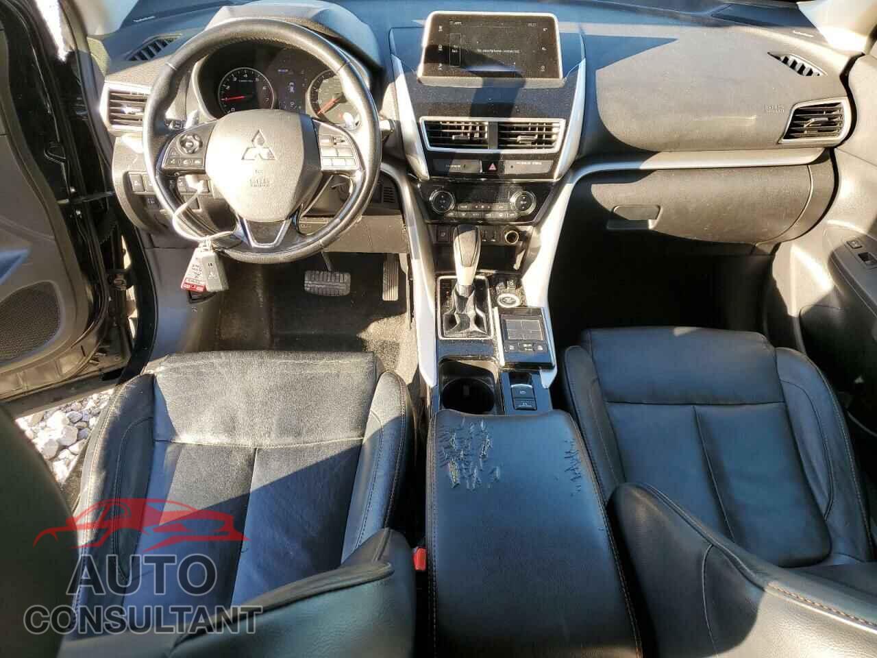 MITSUBISHI ECLIPSE 2018 - JA4AT5AA8JZ044142