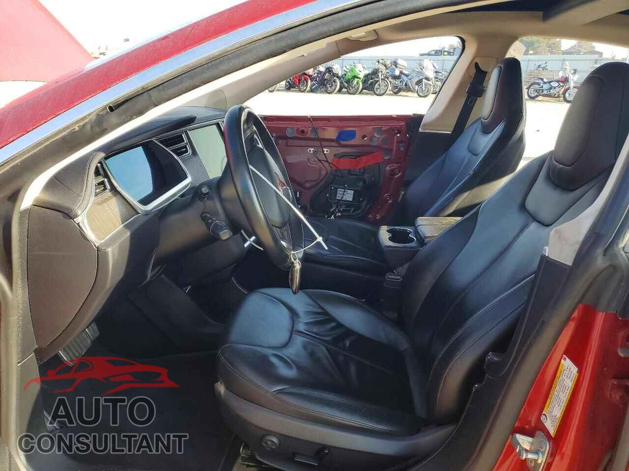 TESLA MODEL S 2013 - 5YJSA1DNXDFP11133