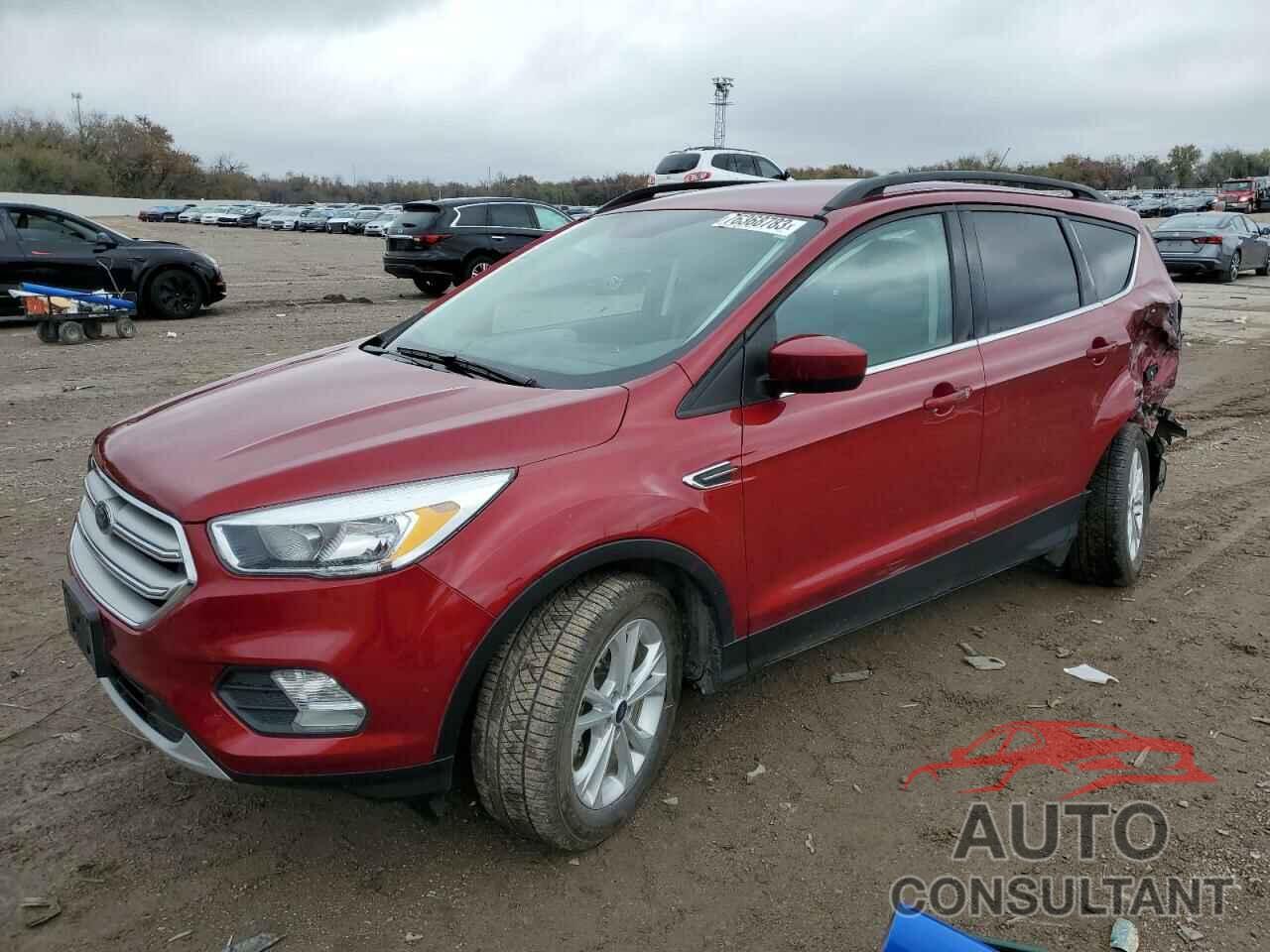 FORD ESCAPE 2018 - 1FMCU0GD7JUC07551