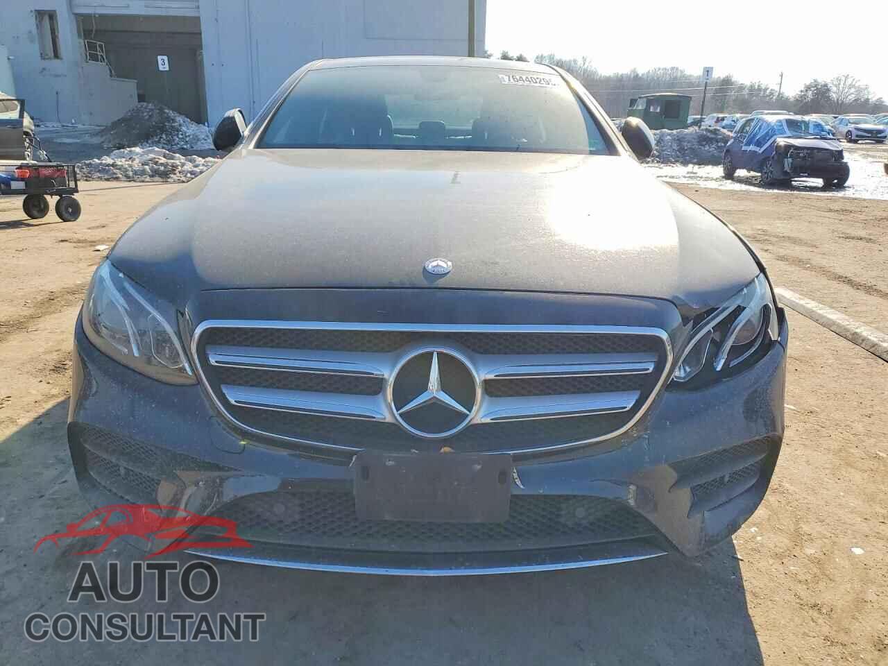 MERCEDES-BENZ E-CLASS 2017 - WDDZF4KB3HA209935
