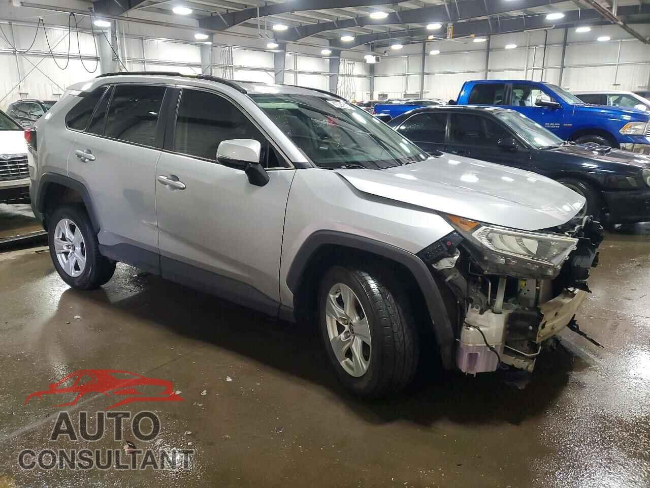 TOYOTA RAV4 2019 - JTMP1RFV2KD043723