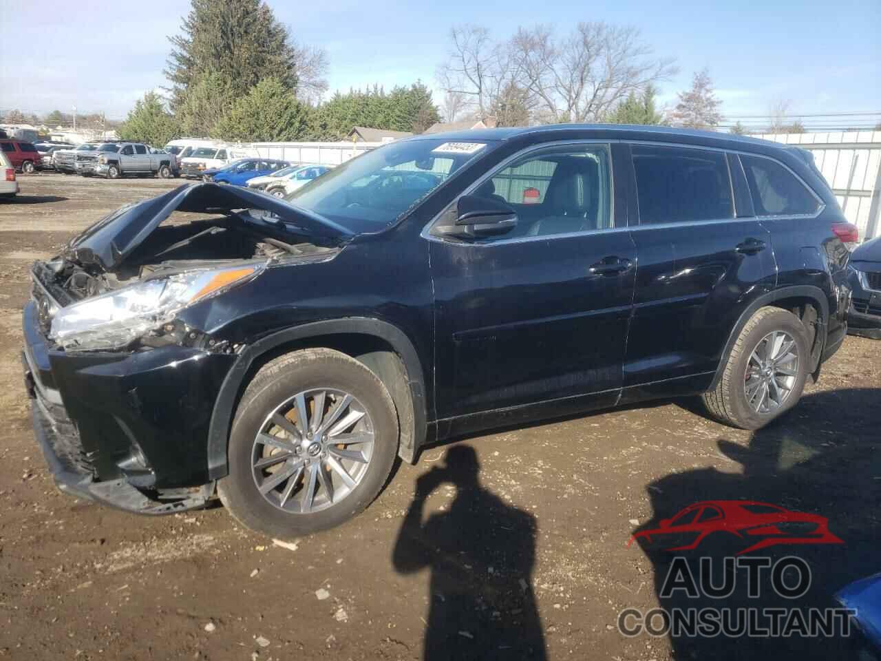 TOYOTA HIGHLANDER 2017 - 5TDJZRFH8HS450807