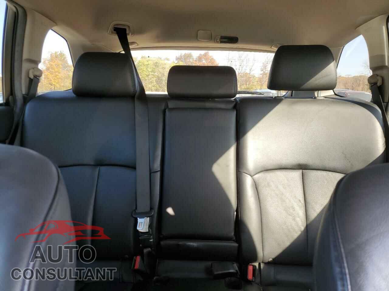 SUBARU OUTBACK 2013 - 4S4BRBKC8D3285712