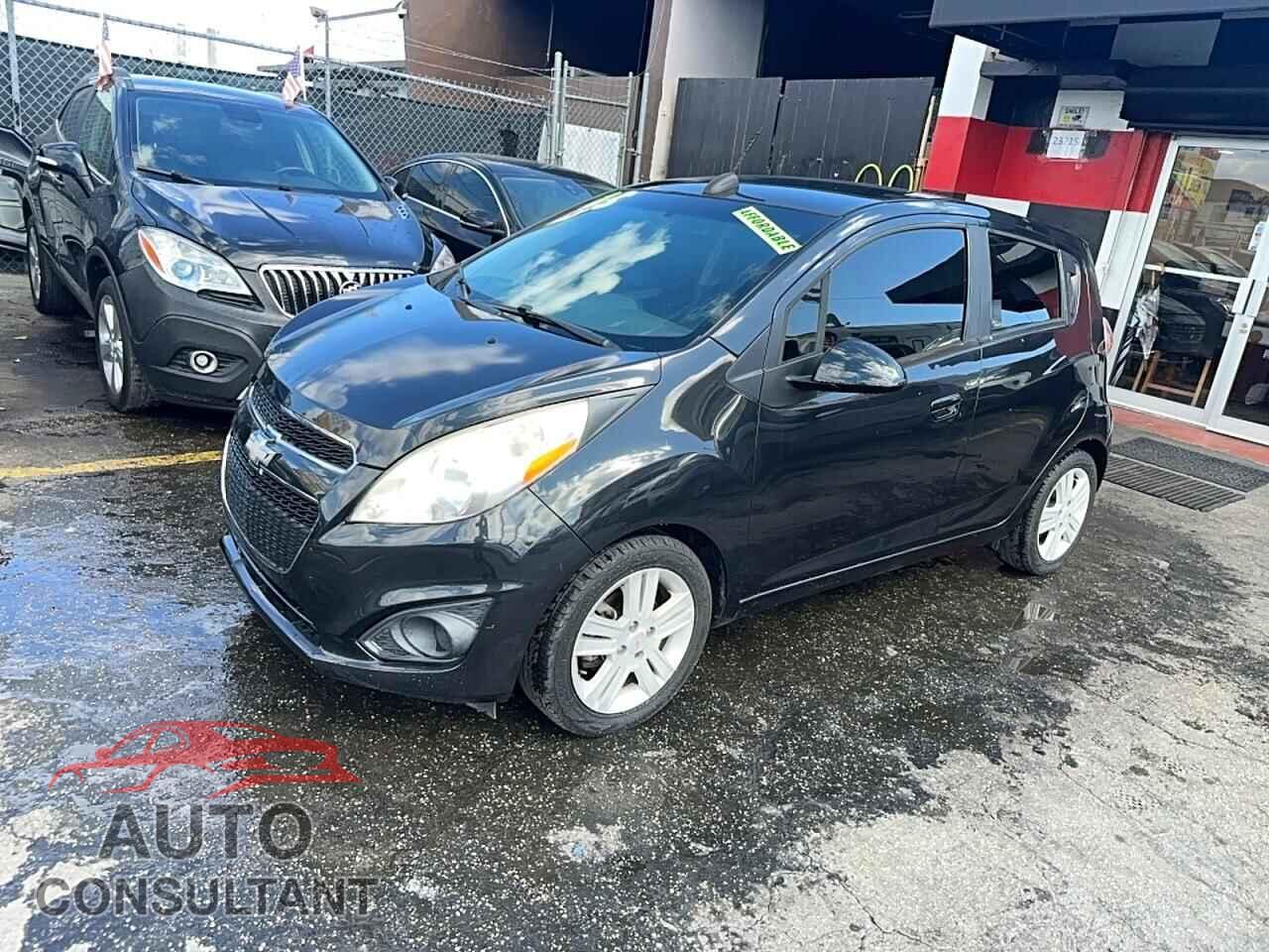 CHEVROLET SPARK 2015 - KL8CB6S95FC803263