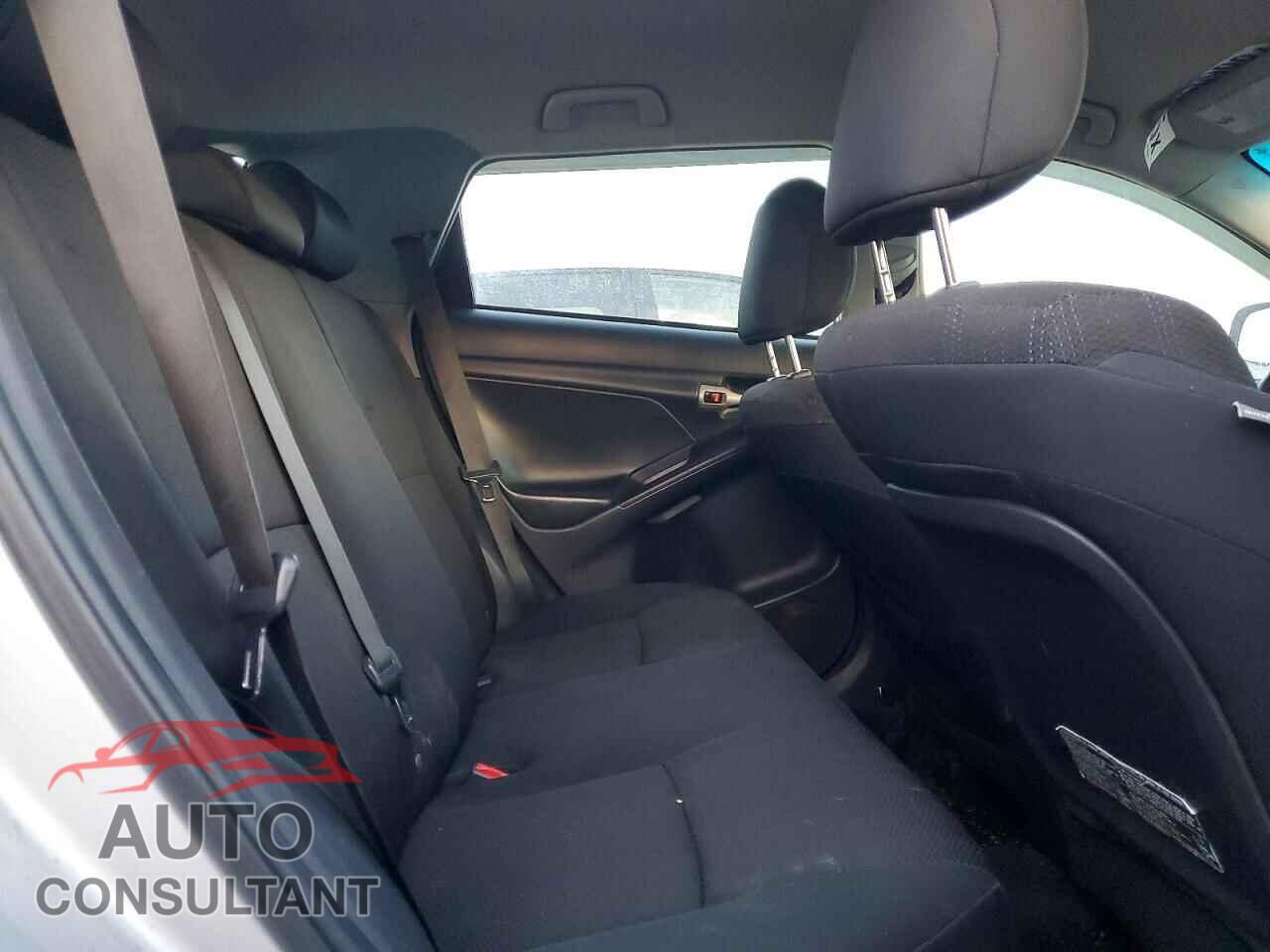 TOYOTA COROLLA 2011 - 2T1LE4EE6BC020062