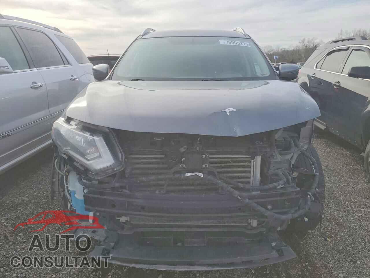 NISSAN ROGUE 2017 - KNMAT2MV1HP576521