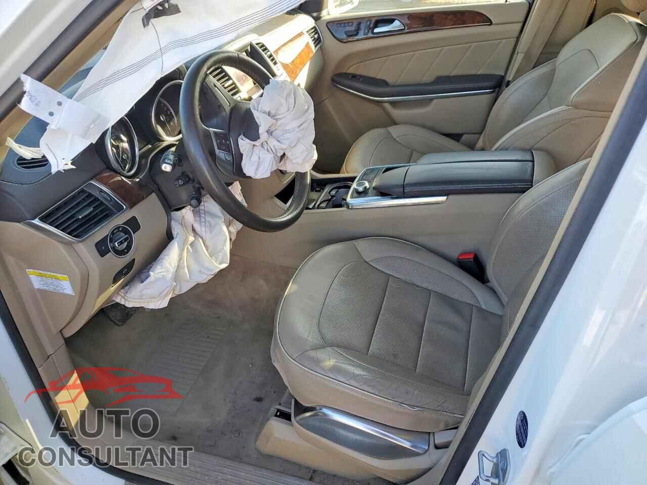 MERCEDES-BENZ GL-CLASS 2014 - 4JGDF7DE6EA280017