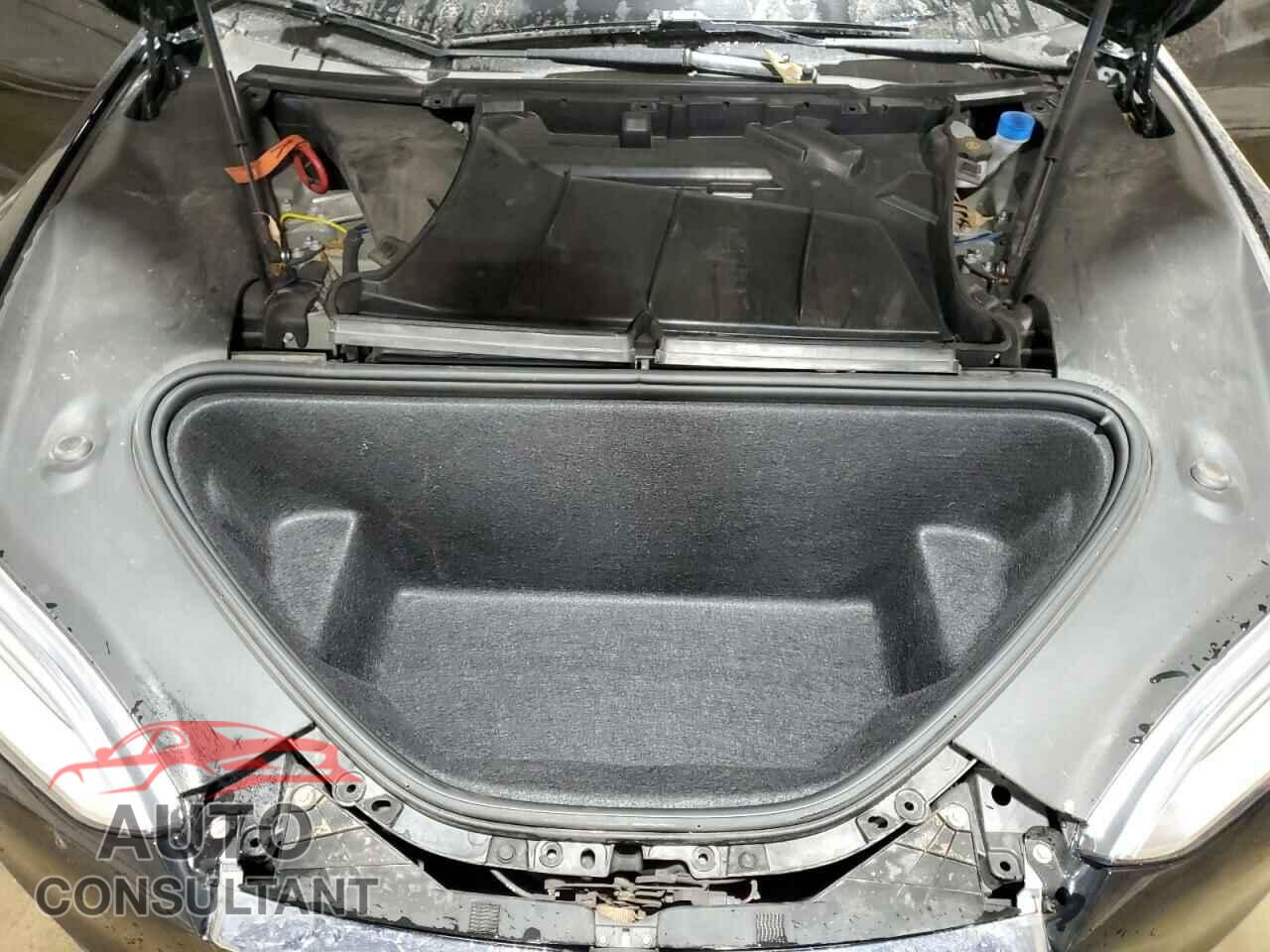 TESLA MODEL S 2018 - 5YJSA1E20JF291270