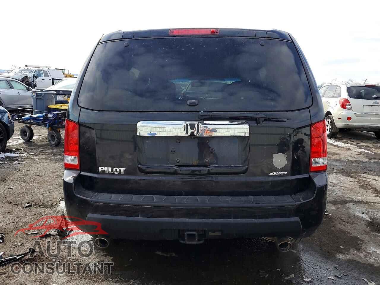 HONDA PILOT 2010 - 5FNYF4H68AB014135