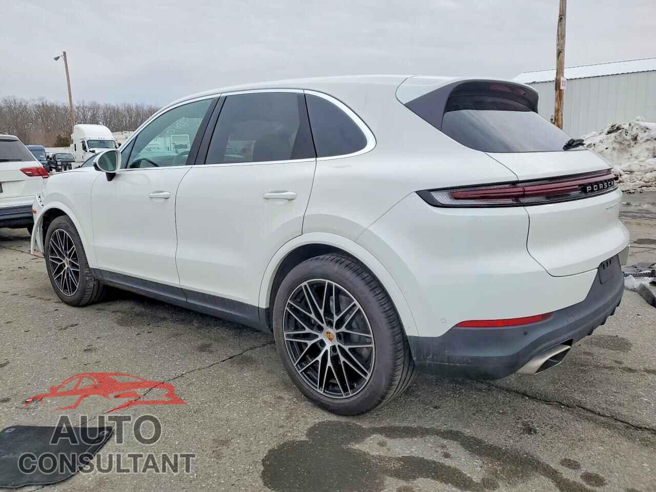 PORSCHE CAYENNE 2025 - WP1AA2AY0SDA04111