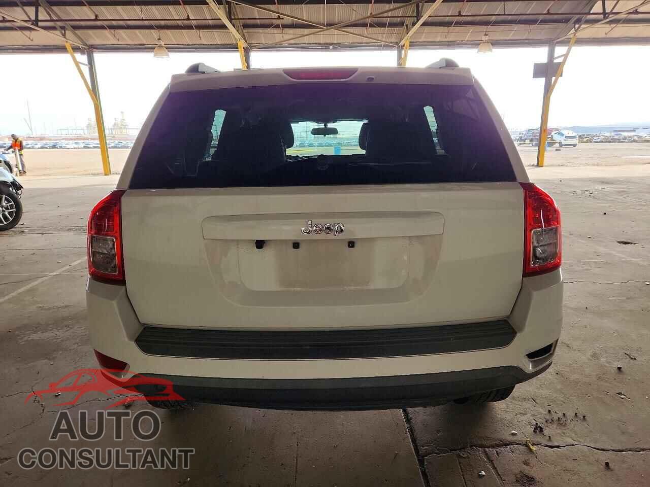JEEP COMPASS 2012 - 1C4NJCBBXCD631547