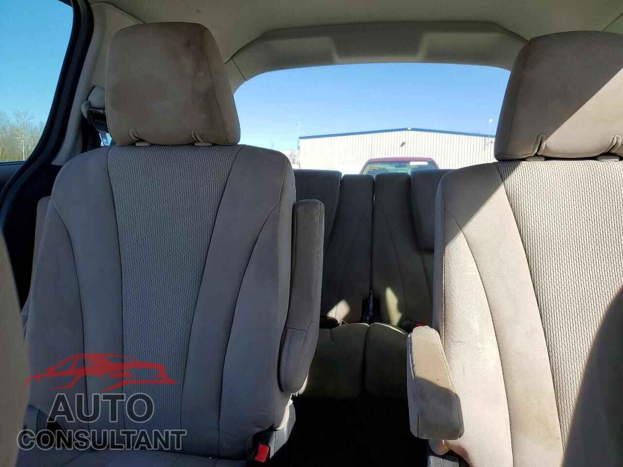 MAZDA 5 2014 - JM1CW2CL2E0165925